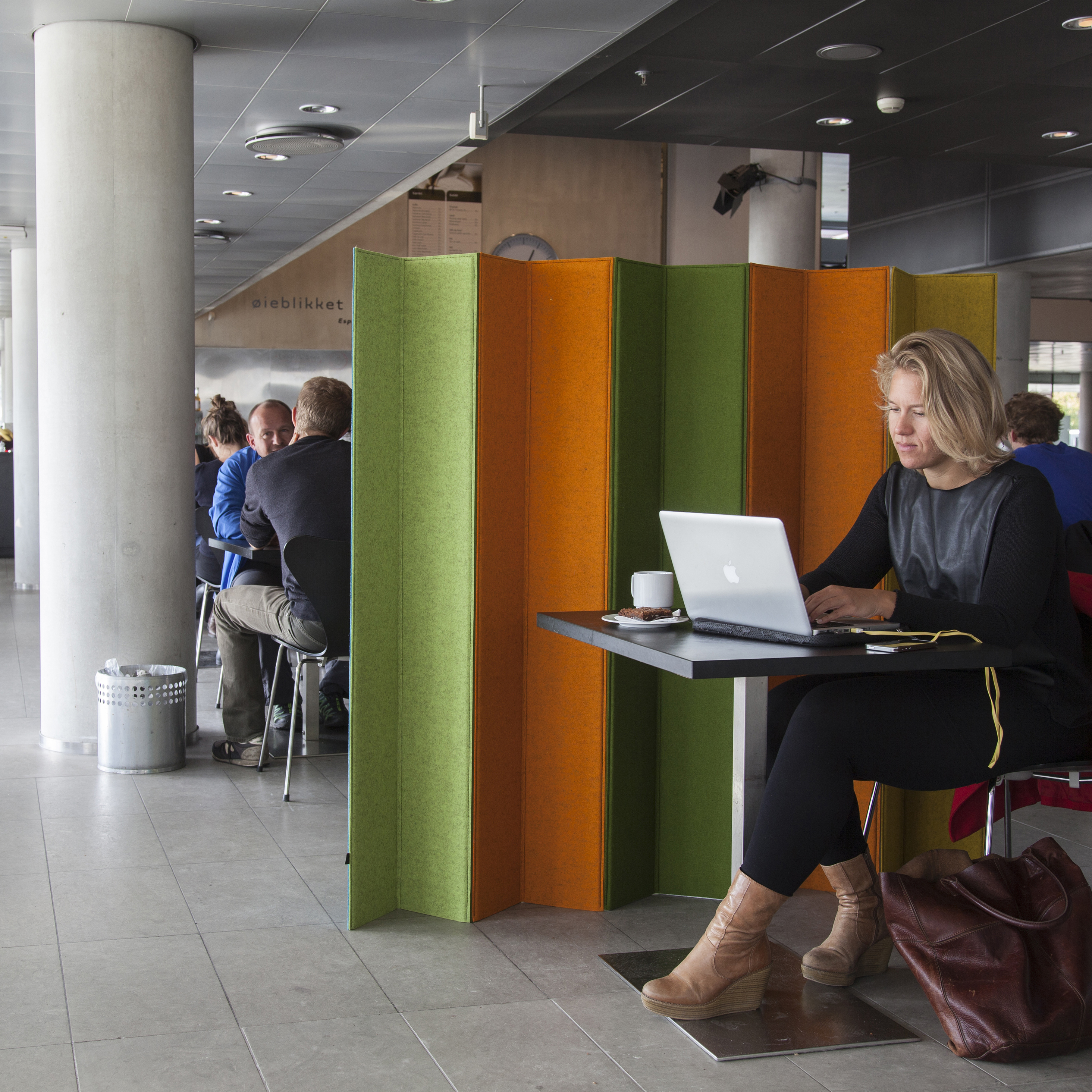 mixmax filt skærm i grøn og gul farve